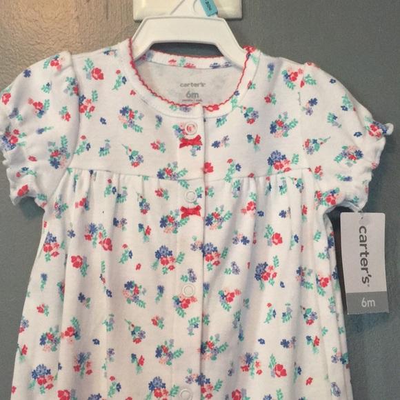 Snap-up romper. - Picture 2 of 3